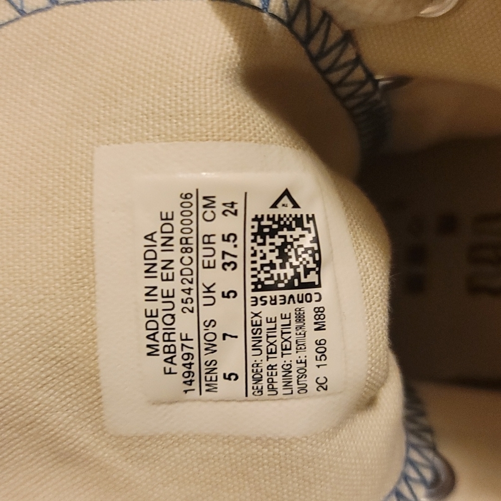 CONVERSE - Picture 5 of 6